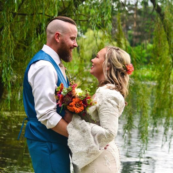 Meet your Posher, Shannon - Picture 1 of 1